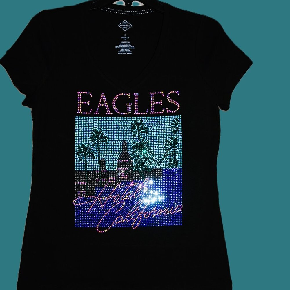 Eagles rhinestone bling  black short slv  Vneck shirt sizes XS,S,M,L,XL,XXL,1X,2 - Picture 3 of 7
